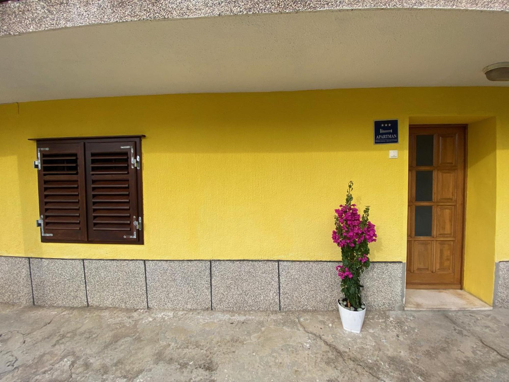 Apartment Bilic Split Exterior photo