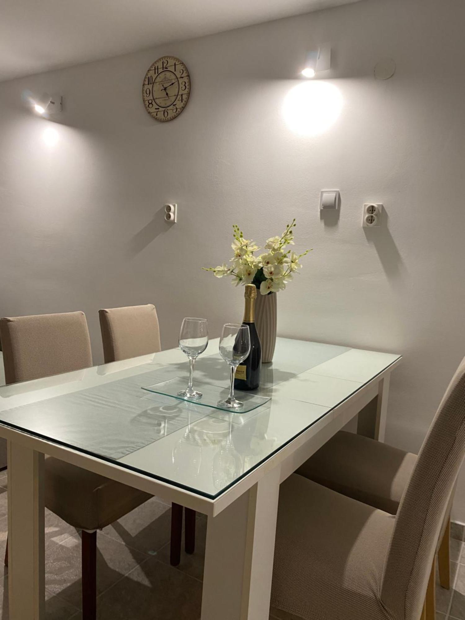 Apartment Bilic Split Exterior photo